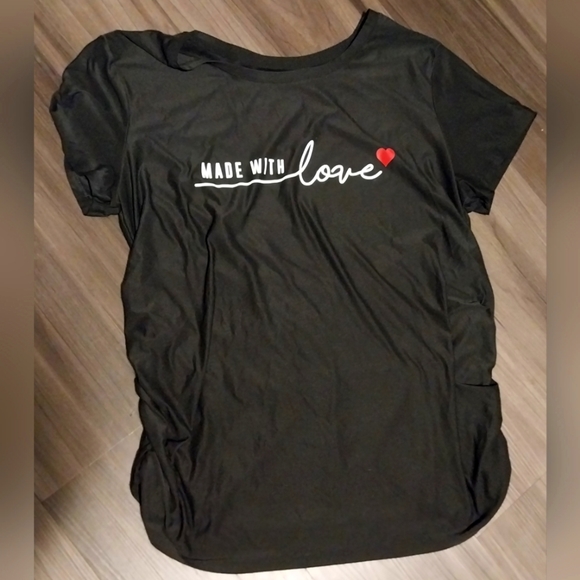 Time and Tru Tops - 𝅺Adorable Maternity shirt